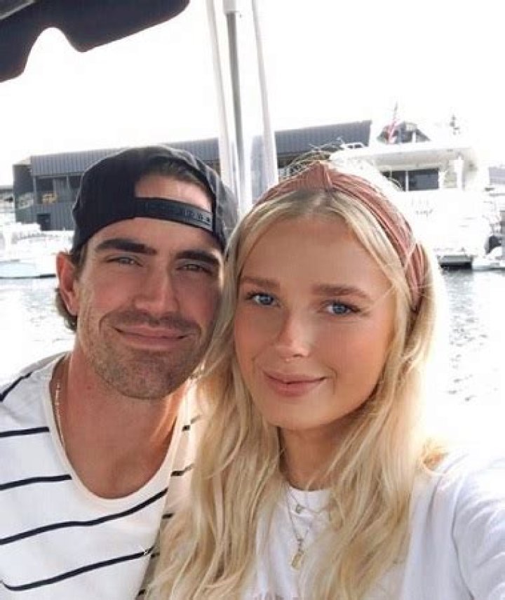 Who is Kara Kavajecz? Wiki, Biography, Age, Boyfriend, Family, Height & More