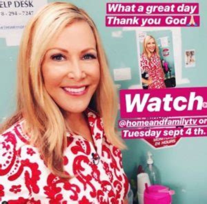 Who is Kym Douglas? Wiki, Biography, Net worth, Husband, Kids, Parents, Age, Height & More