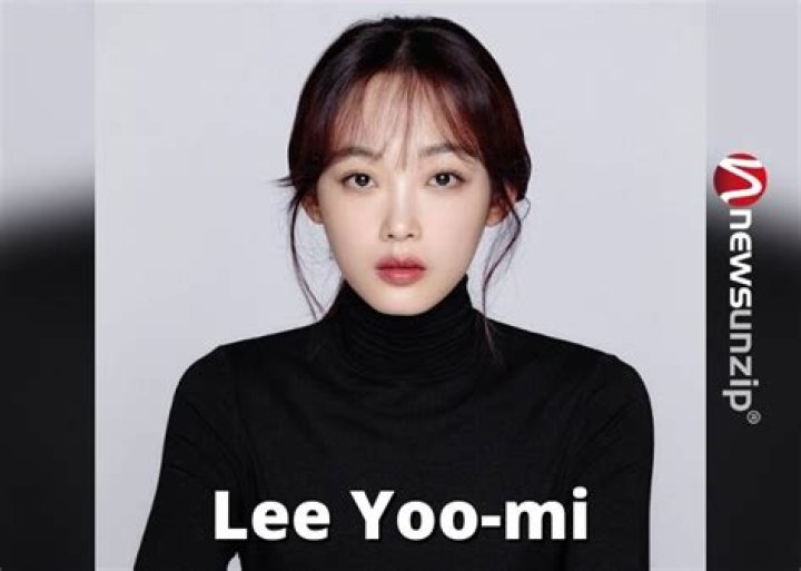 Who is Lee Yoo-mi? Biography, Wiki, Net worth, Boyfriend, Family, Ethnicity, Age, Height & More
