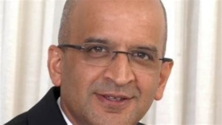 Who is Madhabi Puri Buch? Wiki, Biography, Net worth, Age, Husband, Family, Income, Education & More