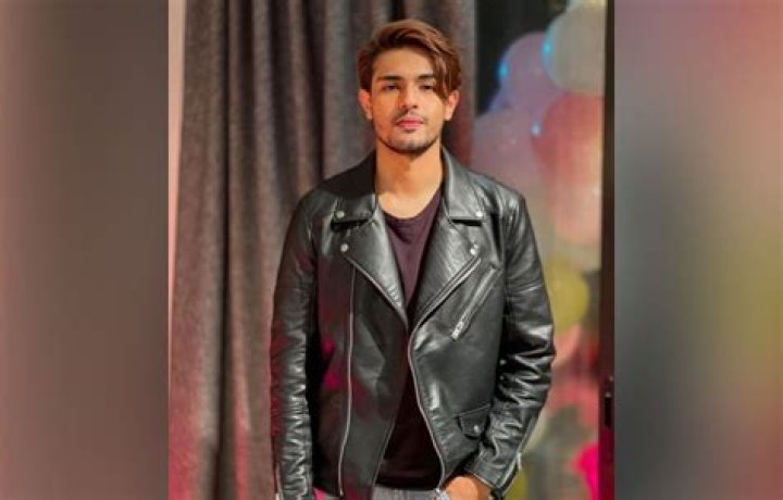 Who is Shahidan Izwan? Biodata, Wiki, Age, Height, Wife, Family, Net Worth & More