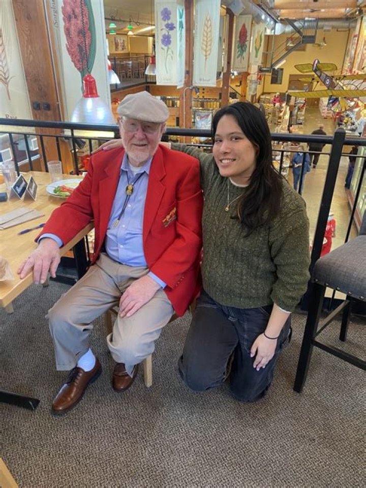 Who Was Bob Moore? Age, Wife, Children, Death Cause, Family & BIO Of Bob's Red Mill's Founder