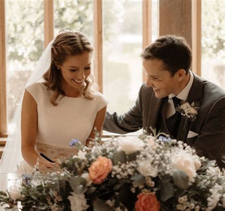 Wiki, Age, Husband, Family, Education, Height, Net Worth, BIO