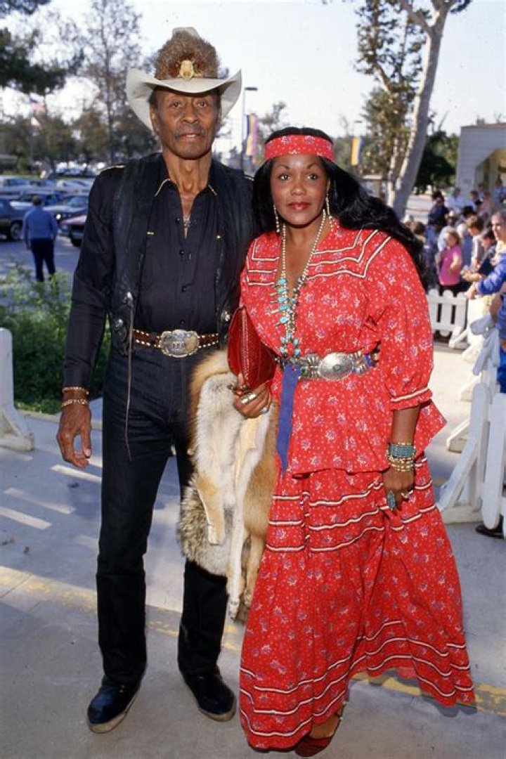 Woody Strode Biography, Age, Height, Wife, Net Worth, Family