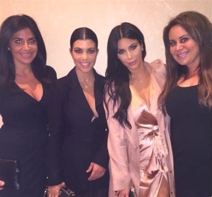 Yes, We're SeriousThe Kardashians Have Three Lookalike Armenian Cousins — Kourtni, Kara, and Krista