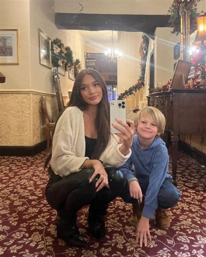 YIKESLouis Tomlinson’s Baby Mama Briana Jungwirth Lashes Out at His Girlfriend on Twitter