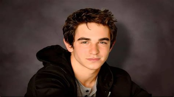 Zachary Gordon (Movie Actor) - Age, Birthday, Bio, Facts, Family, Net Worth, Height & More